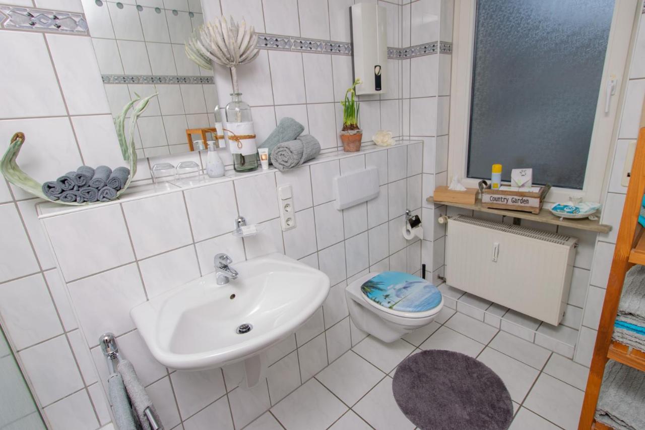 Ferienwohnung Weingut Kdm Krov Ngoại thất bức ảnh